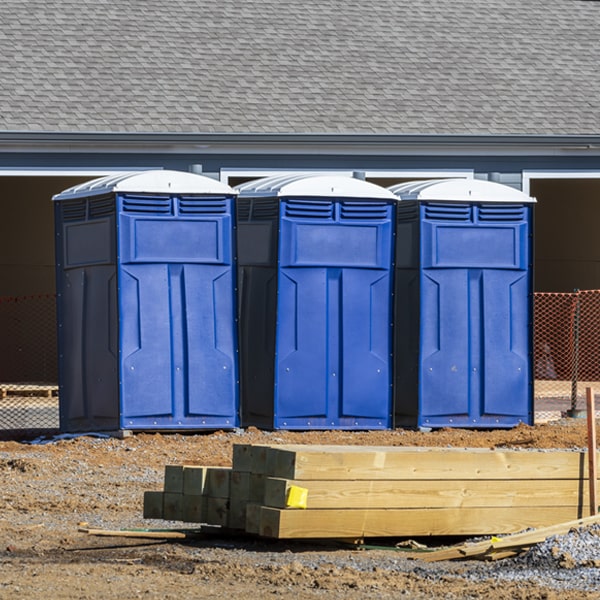what is the cost difference between standard and deluxe portable toilet rentals in Sachse Texas